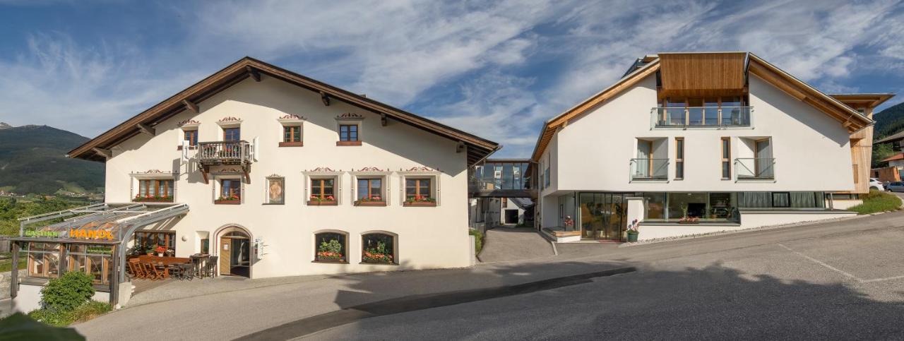 Hotel Gasthof Handl Schonberg im Stubaital Exterior photo